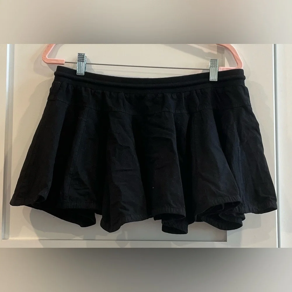 NWOT Daily Practice X Anthropologie Courtside Drawstring Mini Skirt Black - Sz M
